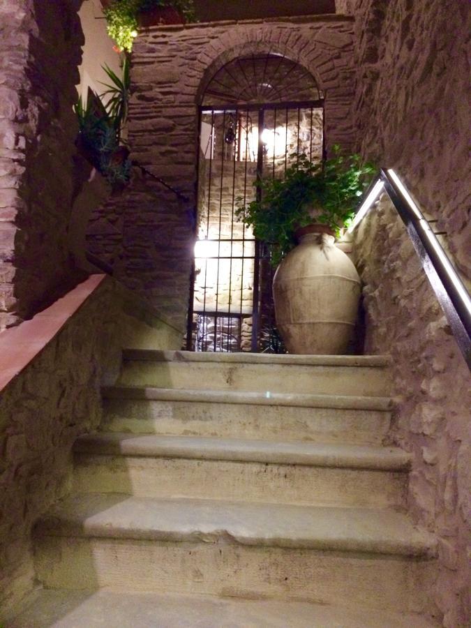 Pozzo Medievale Prignano Cilento Extérieur photo