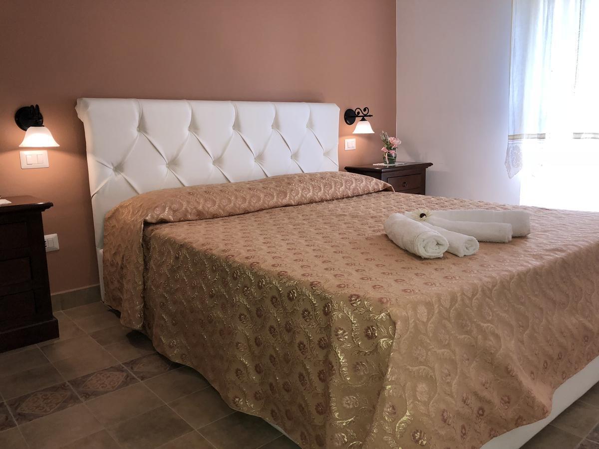 Pozzo Medievale Prignano Cilento Extérieur photo