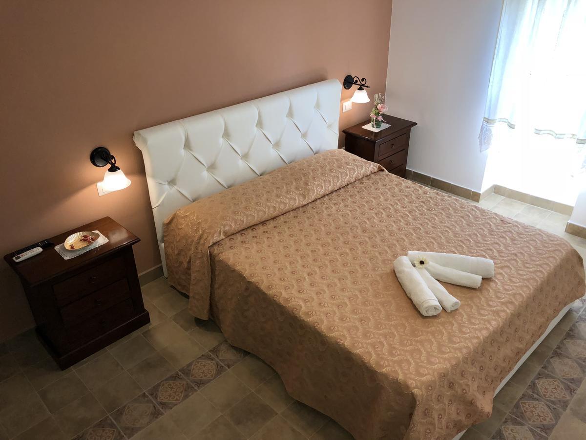 Pozzo Medievale Prignano Cilento Extérieur photo